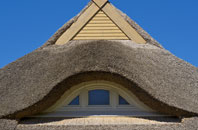 Neat Enstone thatch roofing